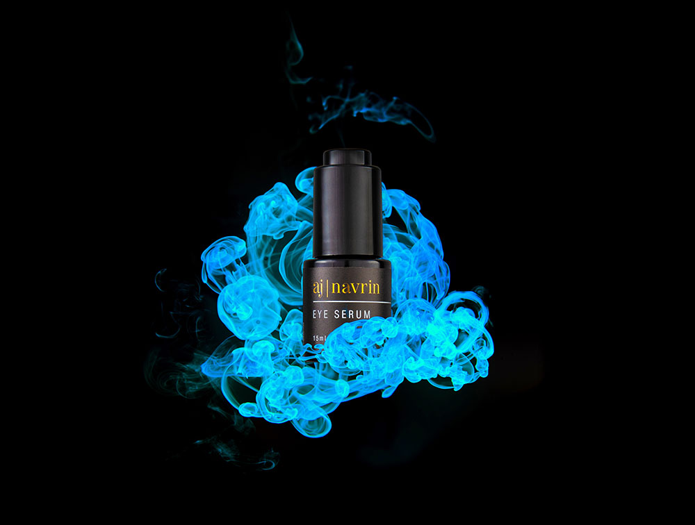 gold coast eye serum product photographer brand focus photography